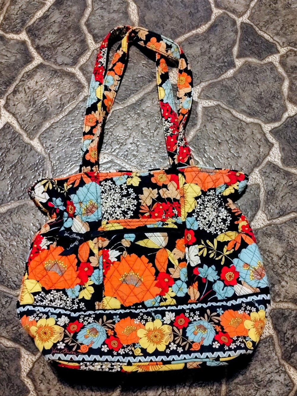 Vera Bradley Happy Snails  Large floral quilted shoulder bag RETIRED VINTAGE